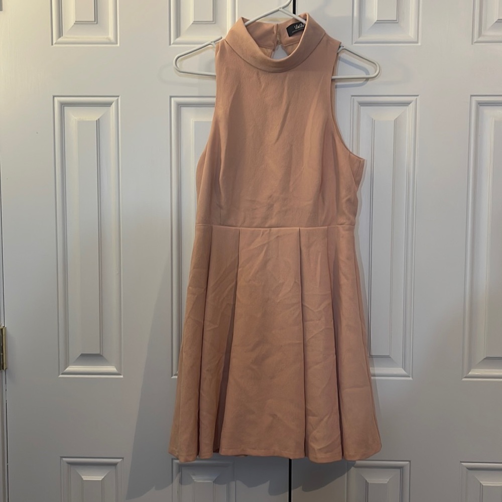 LuLus Cocktail dress • size Medium